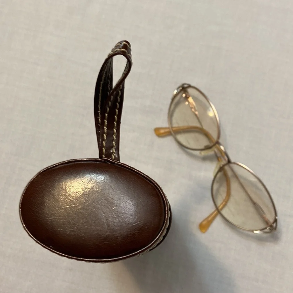Vintage Eyeglasses Case & Wire Rim Bi-focal Glasses - Flip Top With Mirror -EUC